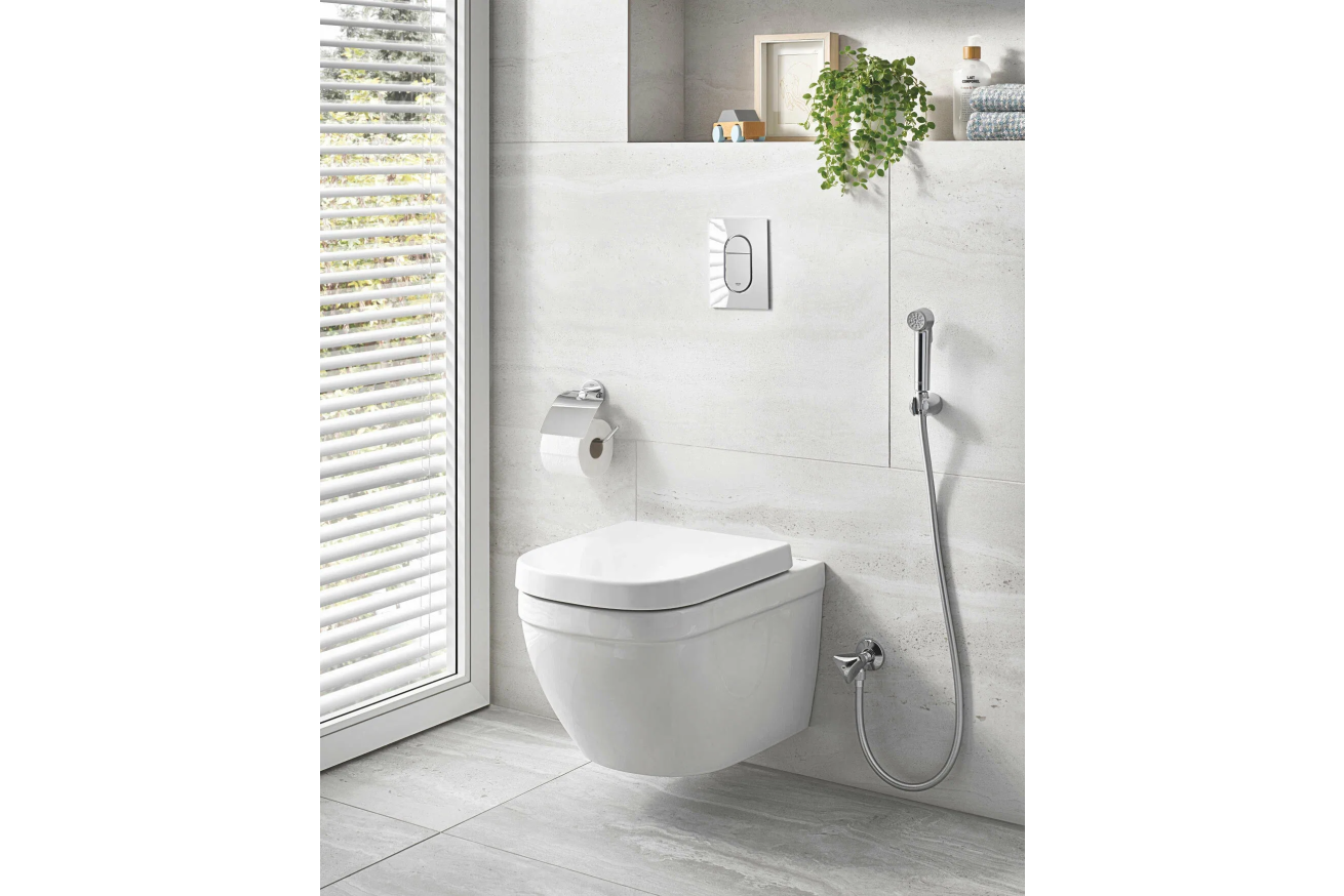 Унитаз подвесной компактный GROHE Euro Ceramic с сиденьем, альпин-белый (NW0354)