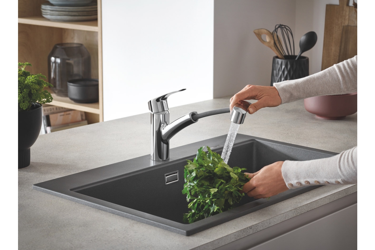 Смеситель для кухонной мойки GROHE Eurosmart с вытяжным душем, хром (30305001)
