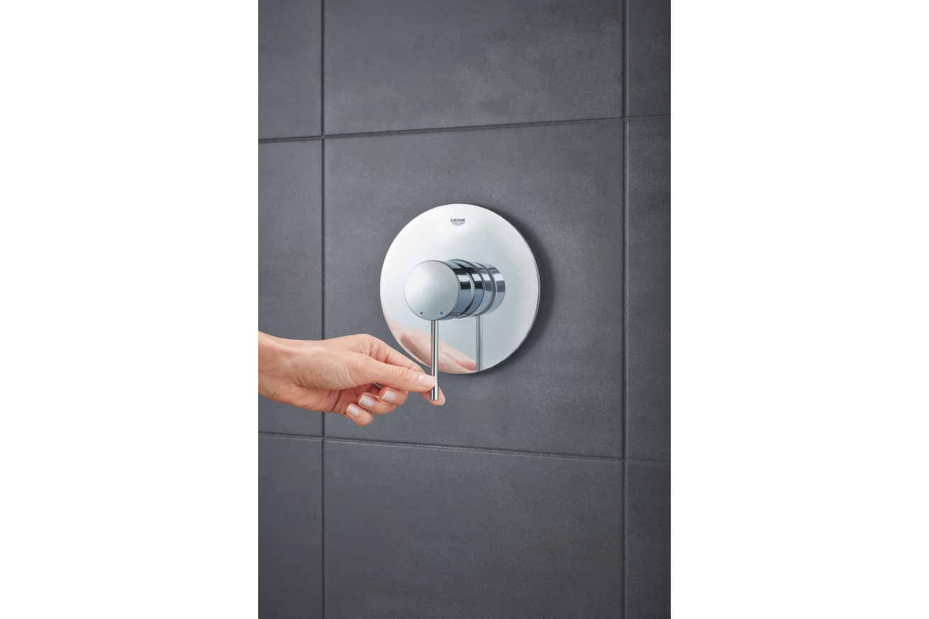 Внешняя часть смесителя для душа GROHE Essence, хром (24057001)