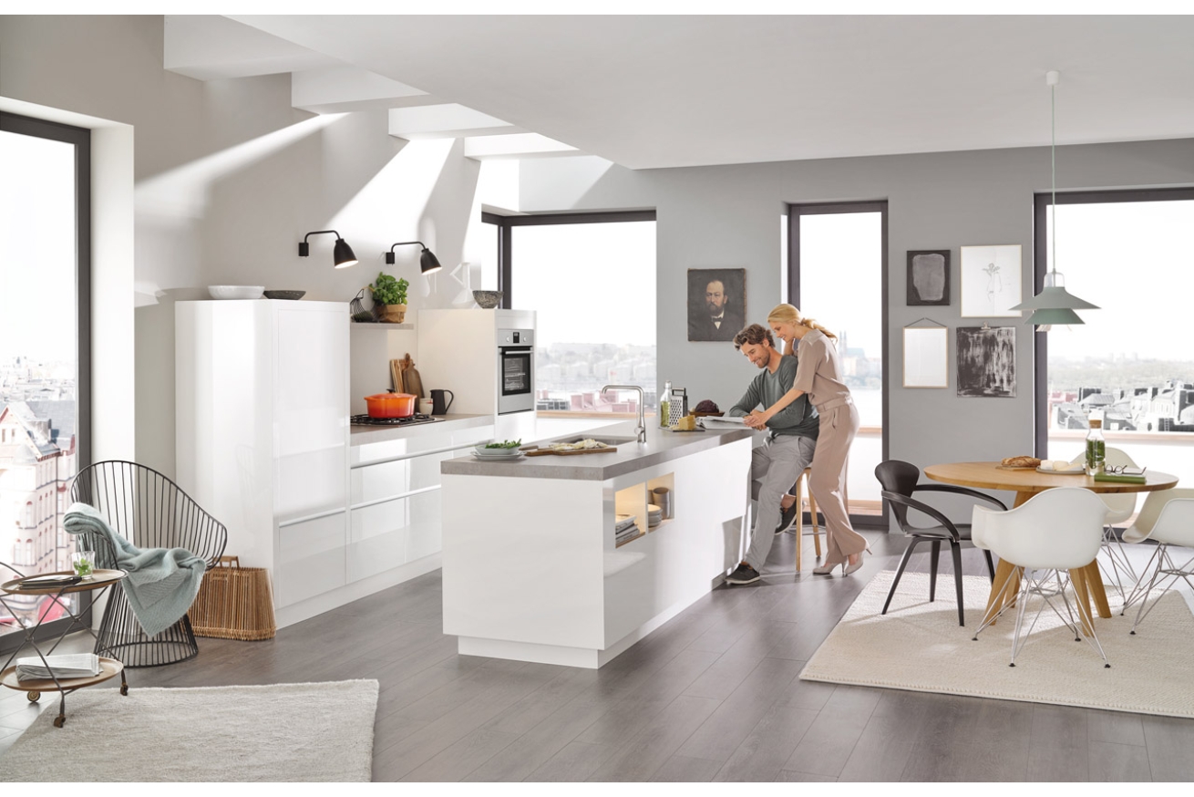 Смеситель для кухни GROHE Essence с поворотным изливом, суперсталь (30269DC0)