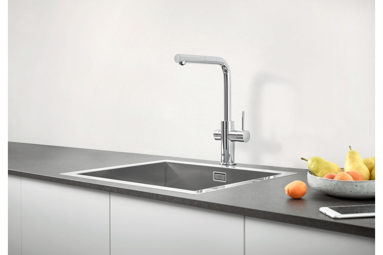 Смеситель для кухни GROHE Blue Professional с вытяжным изливом, функцией фильтрации, системой охлаждения и газирования воды, Wi-Fi, хром (313