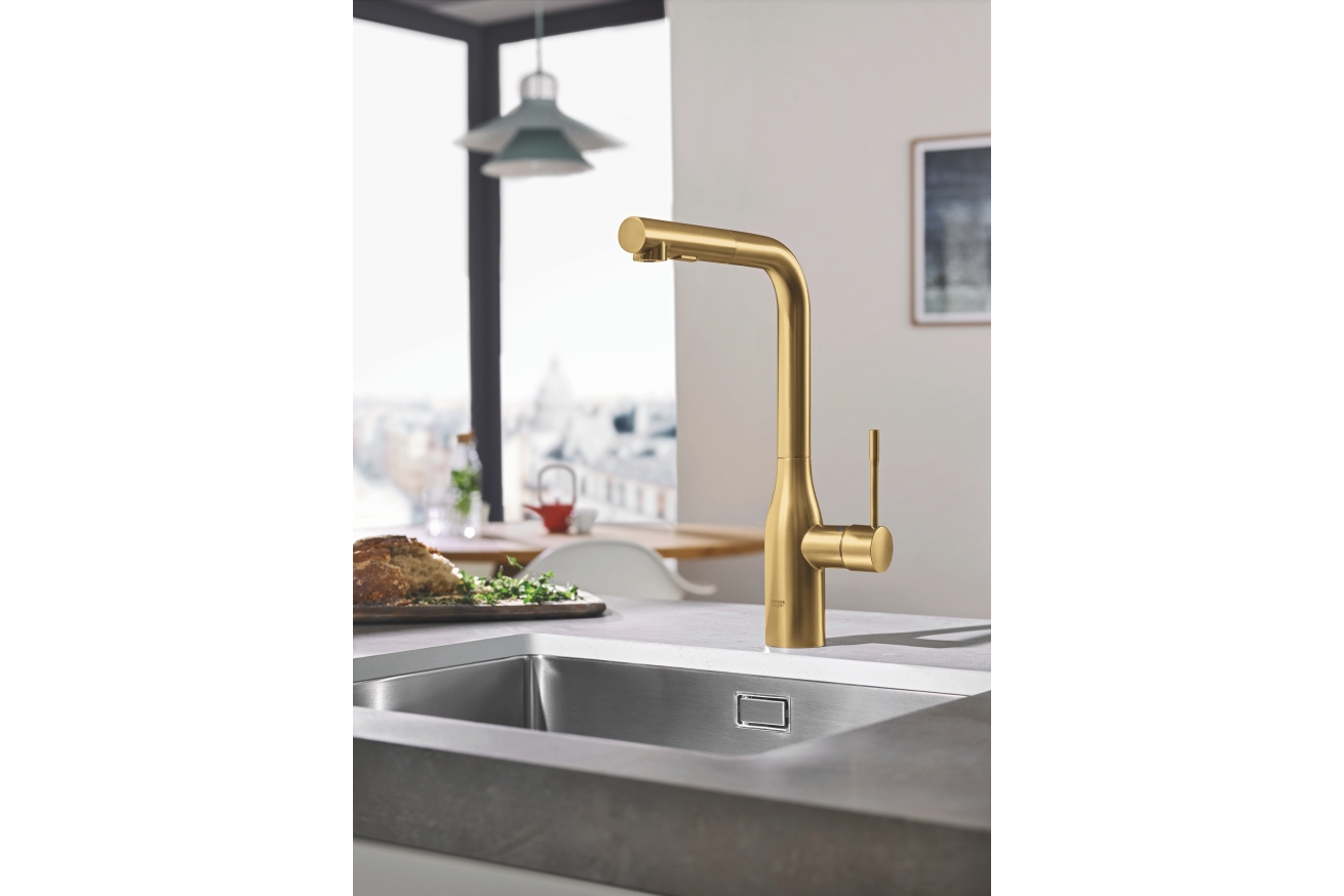 Смеситель для кухни GROHE Essence с вытяжным изливом 2jet, холодный рассвет матовый (30504GN0)