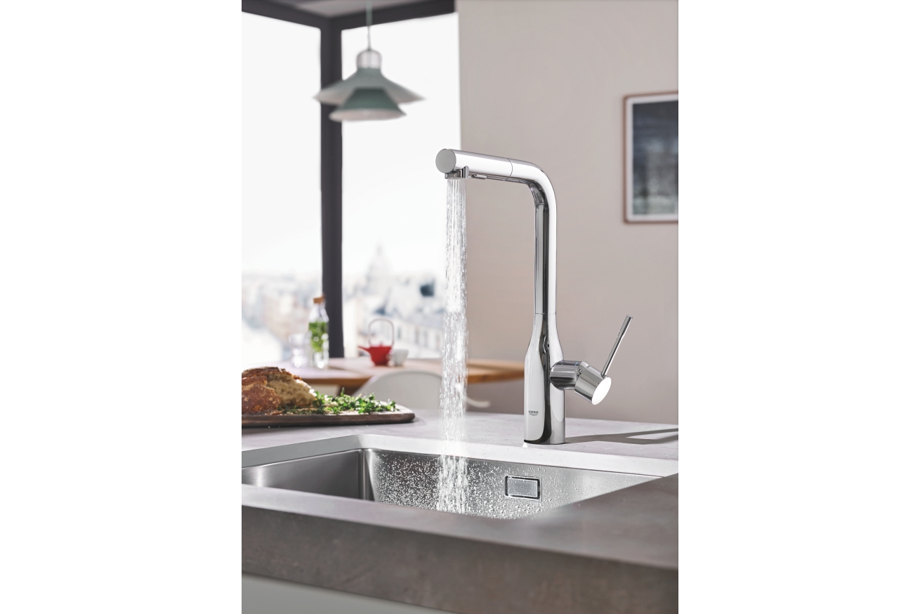 Смеситель для кухни GROHE Essence с вытяжным изливом 2jet, хром (30504000)