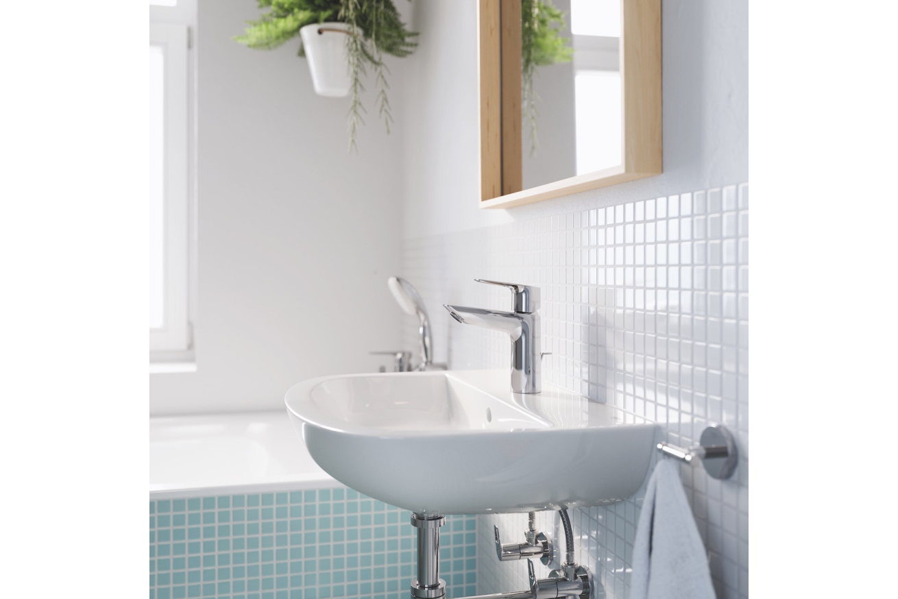 Смеситель для раковины GROHE BauLoop, M-size, хром (23762001)