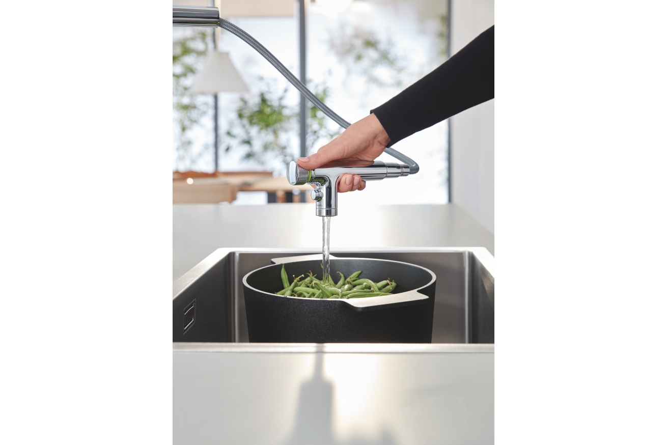 Смеситель для кухни GROHE Zedra SmartControl с вытяжным изливом 2jet, хром (31886000)