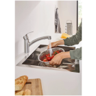 Смеситель для кухни GROHE Eurosmart с вытяжным душем, суперсталь (30305DC1)